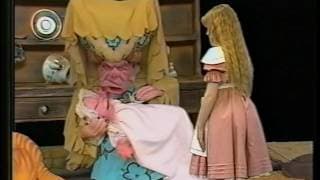 Alice in Wonderland (1985, Anglia Television) -- Episode 3