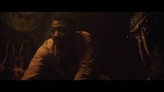 Solo : A Star Wars Story - Extrait : Han fait la rencontre de Lando (VF)