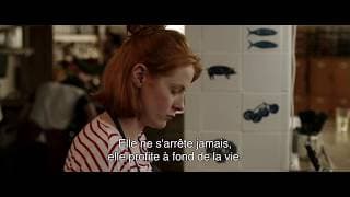 DAPHNÉ - Le look de Daphné